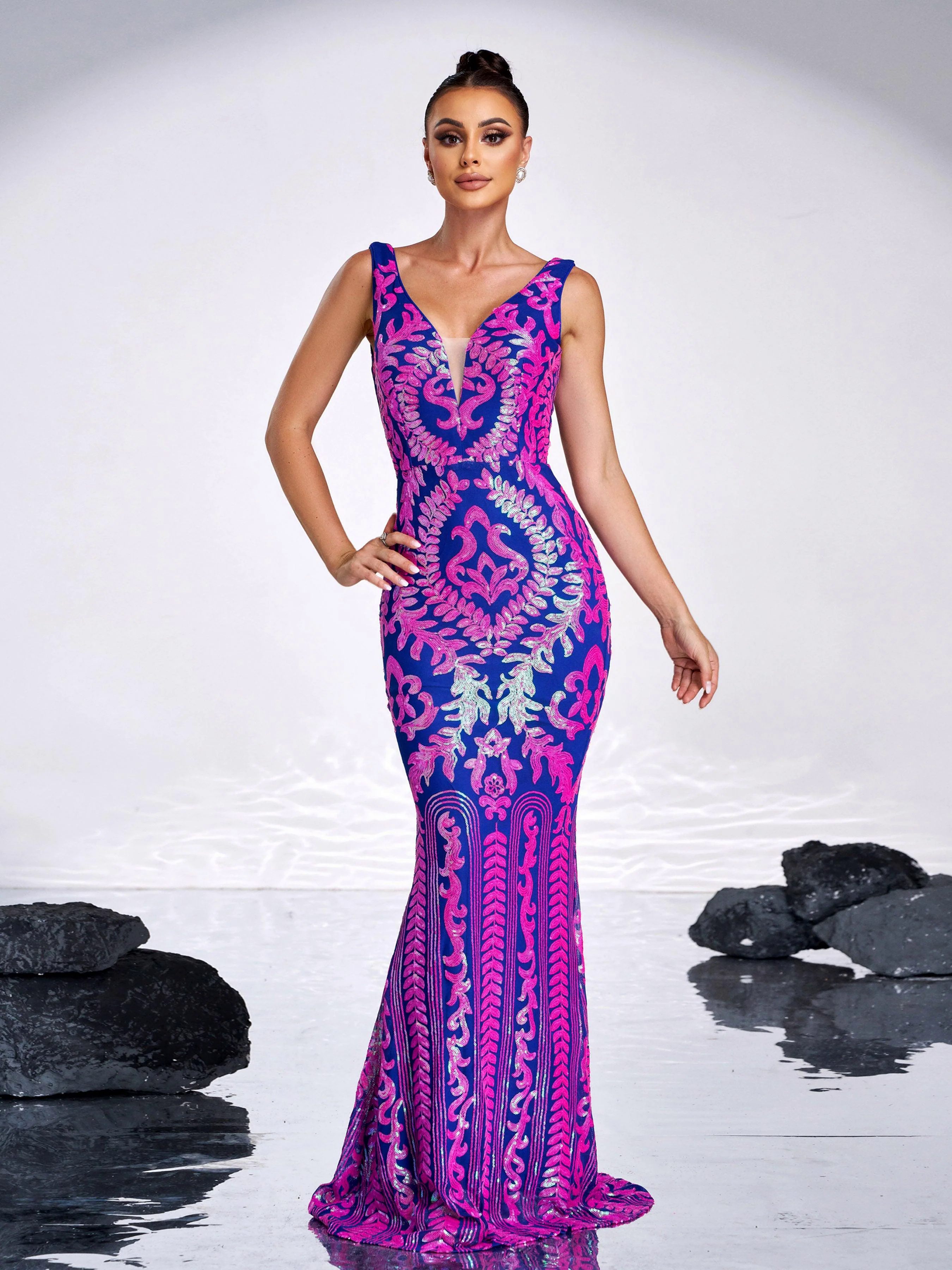 V Neck Sleeveless Tribal Sequin Black Dress XJ2305